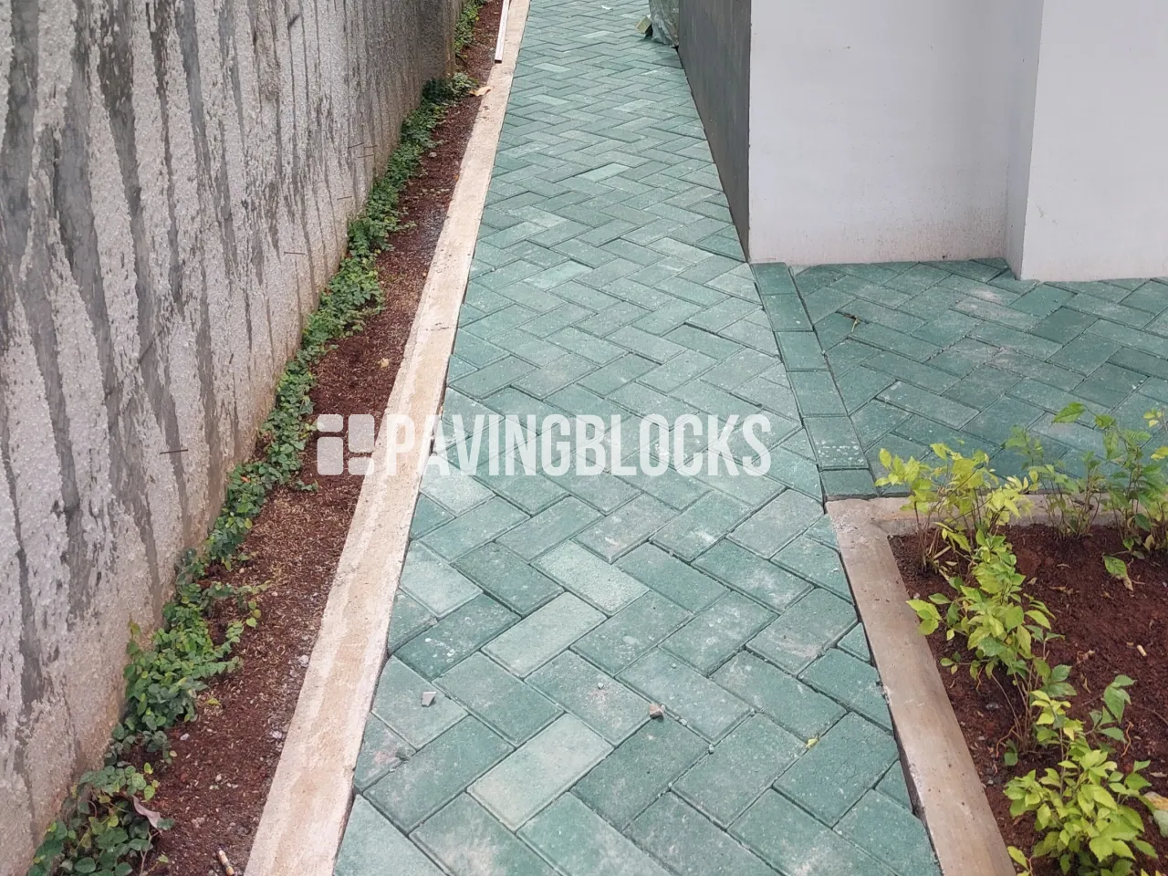 Foto proyek pemasangan paving block
