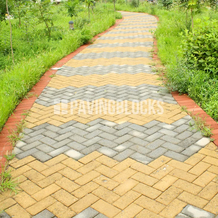 Proyek paving block taman wisata
