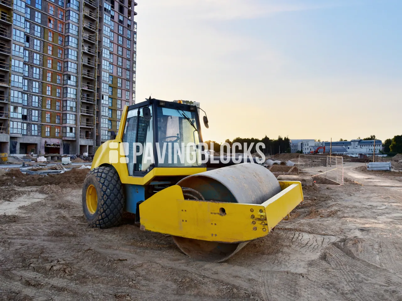Proses pemadatan sub-base sebelum pemasangan paving block