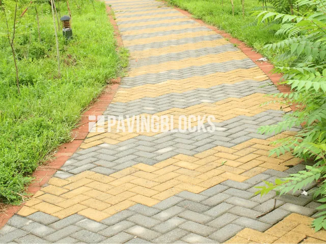 Pemasangan paving block K400 jalan kompleks perumahan — Pavingblocks.id Jabodetabek