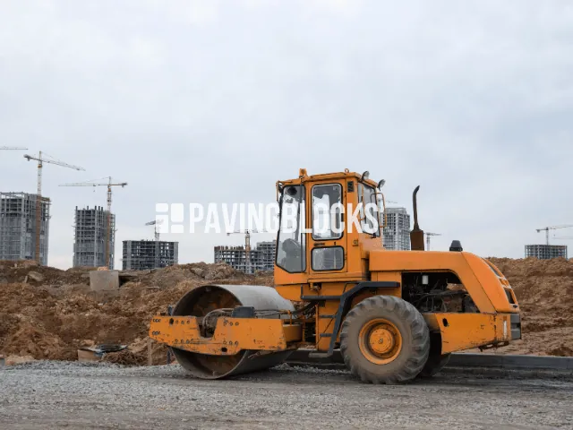 Perkuatan sub-base sirtu untuk jalan paving block sebelum pemasangan